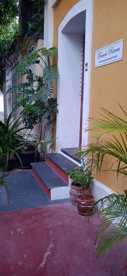French Rivera Guest House ポンディシェリ エクステリア 写真